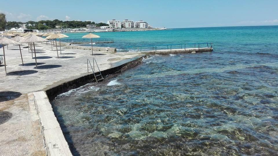 Dimora Benedetta 2 0 Villa Bari Bagian luar foto