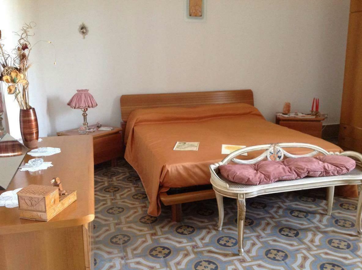 Dimora Benedetta 2 0 Villa Bari Bagian luar foto
