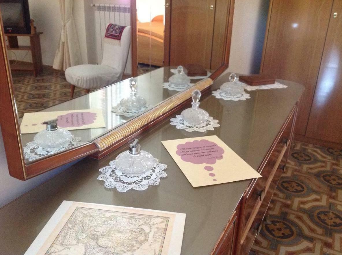 Dimora Benedetta 2 0 Villa Bari Bagian luar foto